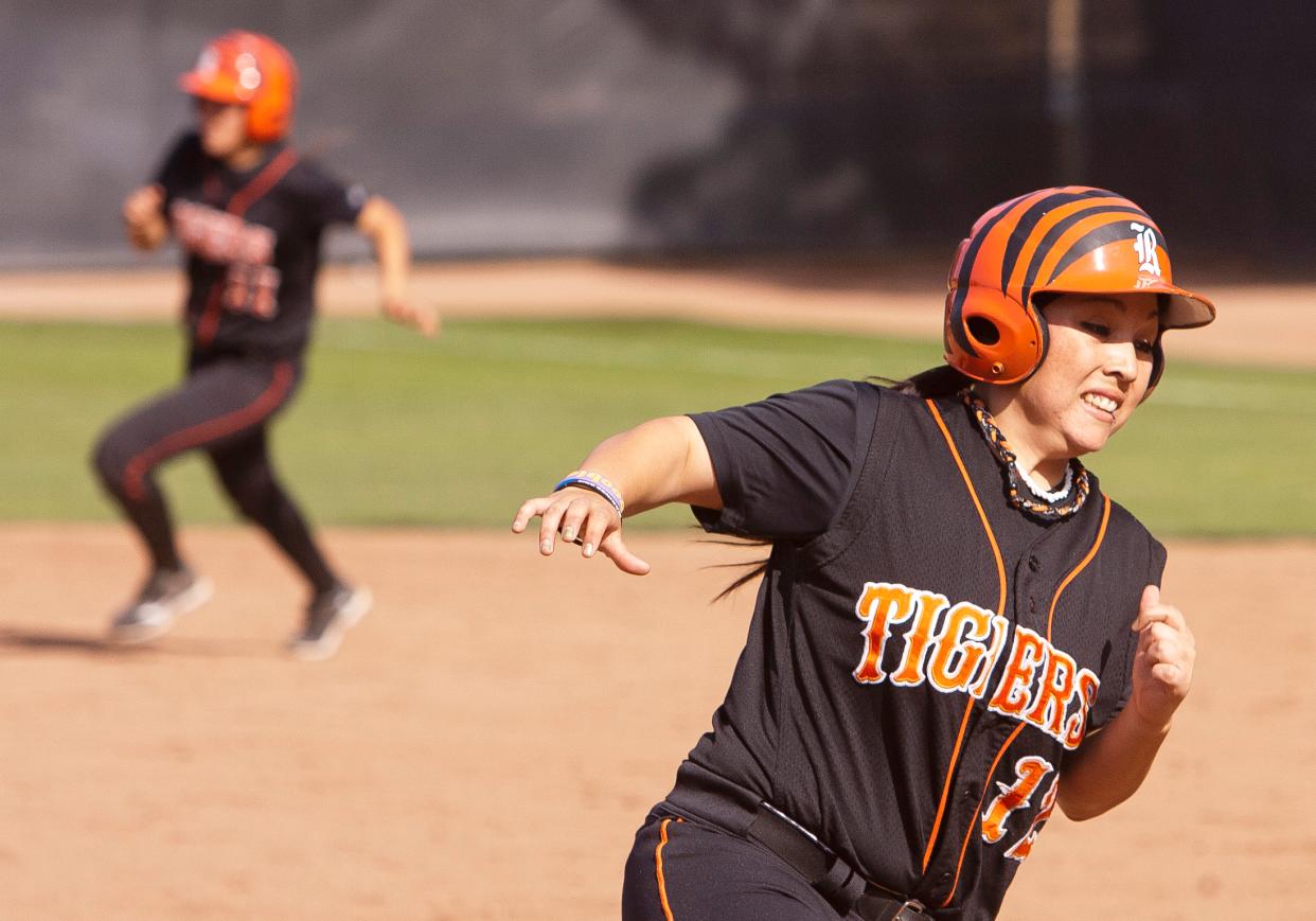 Back-to-back Home Runs Are the Difference as Tigers Edge Ventura, 2-1