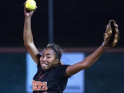 South No. 1 Riverside City College Staves Off Elimination With Pair of Wins on Saturday